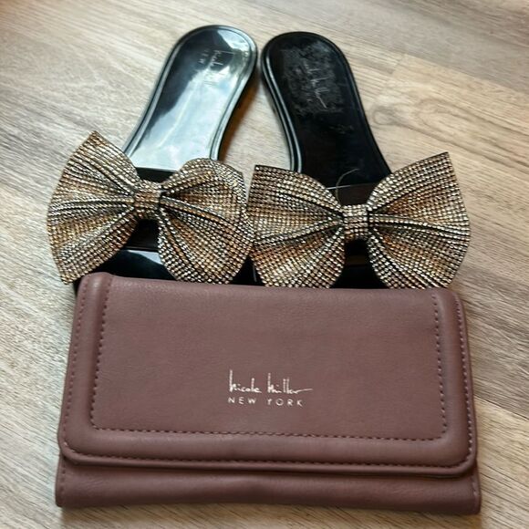 Nicole Miller Shoes - Nicole Miller bundle sandal  size 7 and wallet preloved ❤️